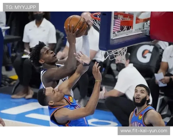 森林狼团队在中场暂停后调整成功化解危机